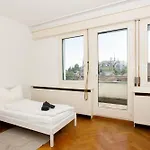 Spacious Huge Terrace & Views Apartment