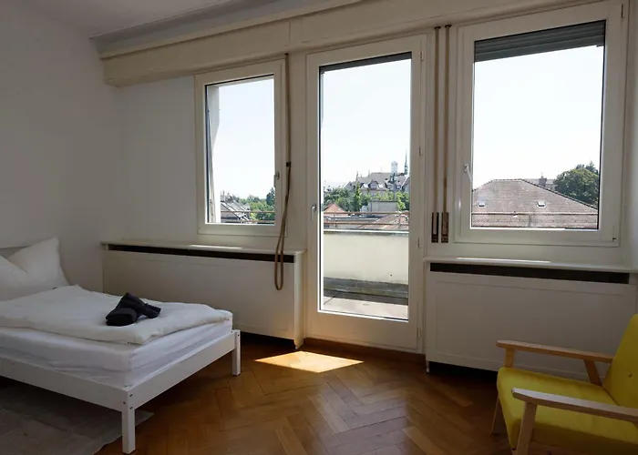 アパート Spacious Huge Terrace & Views