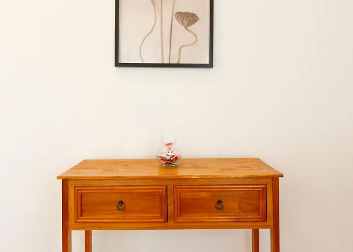 Spacious Huge Terrace & Views *