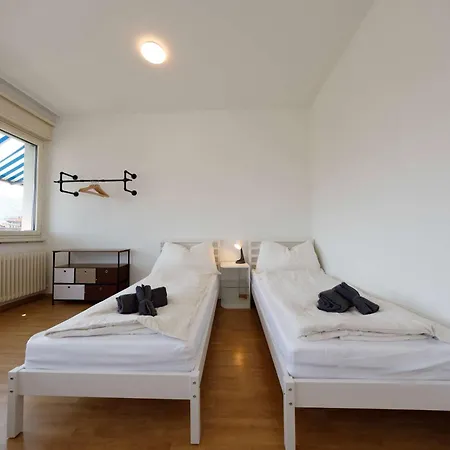 Spacious Huge Terrace & Views