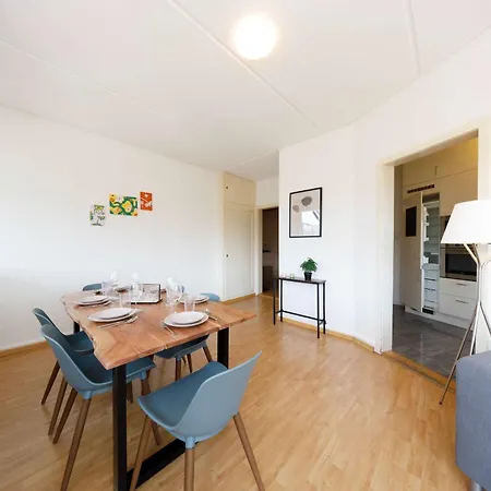 Spacious Huge Terrace & Views Apartman Zürich